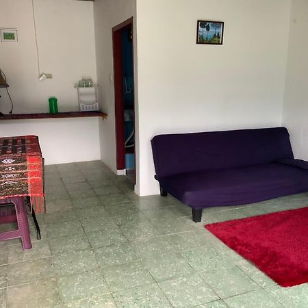 Mario Lakeside Apartments Tuk Tuk Buitenkant foto