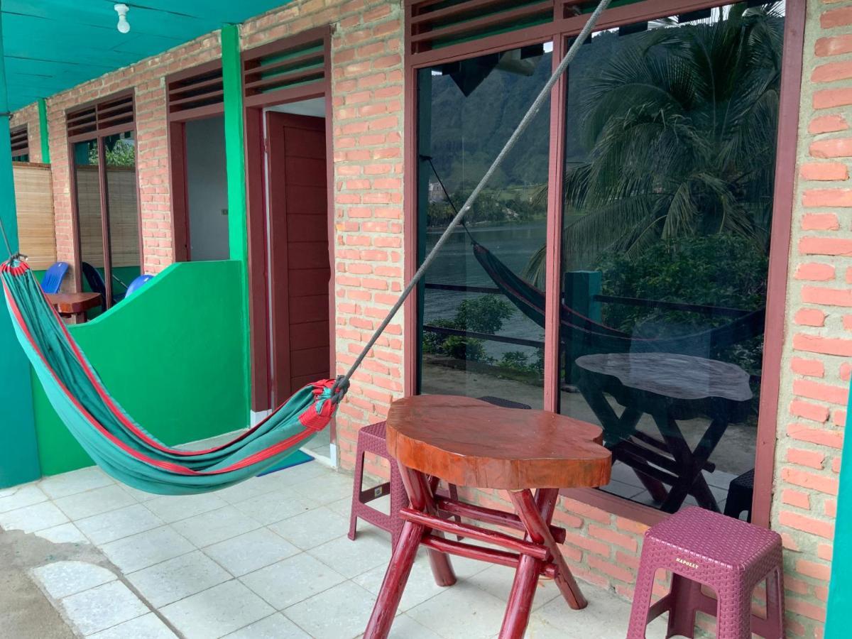 Mario Lakeside Apartments Tuk Tuk Buitenkant foto